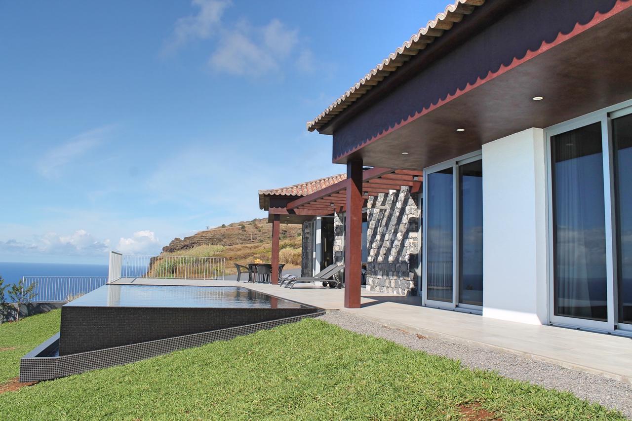 فيلا Ourmadeira - Cliffscape, Panoramic Seaviews Estreito Da Calheta المظهر الخارجي الصورة